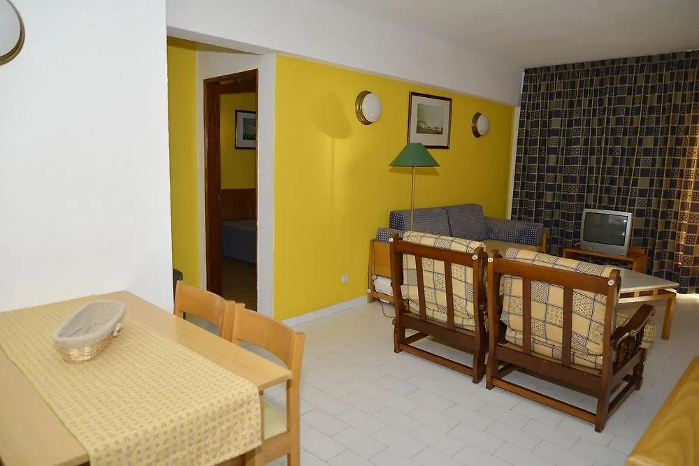 Apartamentos Turisticos Lindomar Armacao de Pera Portugal