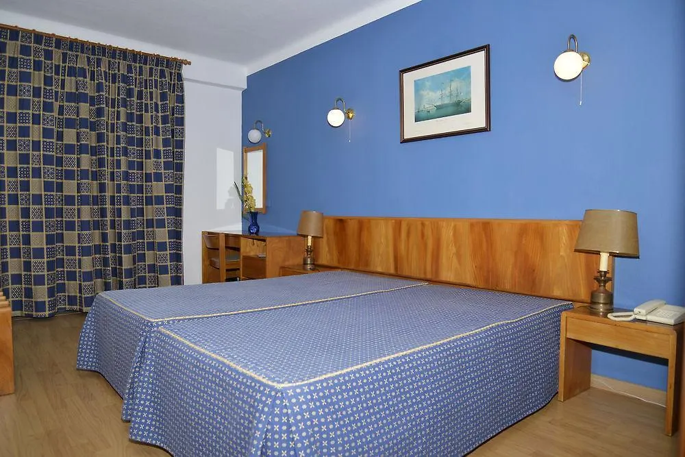Apartamentos Turisticos Lindomar Armacao de Pera Aparthotel