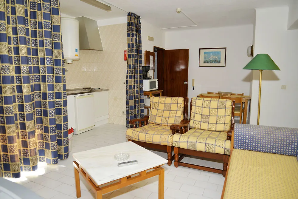 *** Aparthotel Apartamentos Turisticos Lindomar Armacao de Pera Portugal