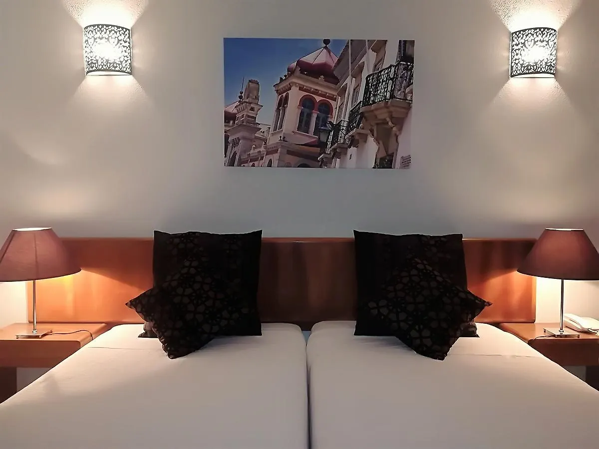Apartamentos Turisticos Lindomar Armacao de Pera Aparthotel