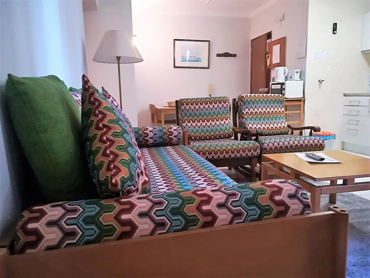 Apartamentos Turisticos Lindomar Armacao de Pera Aparthotel
