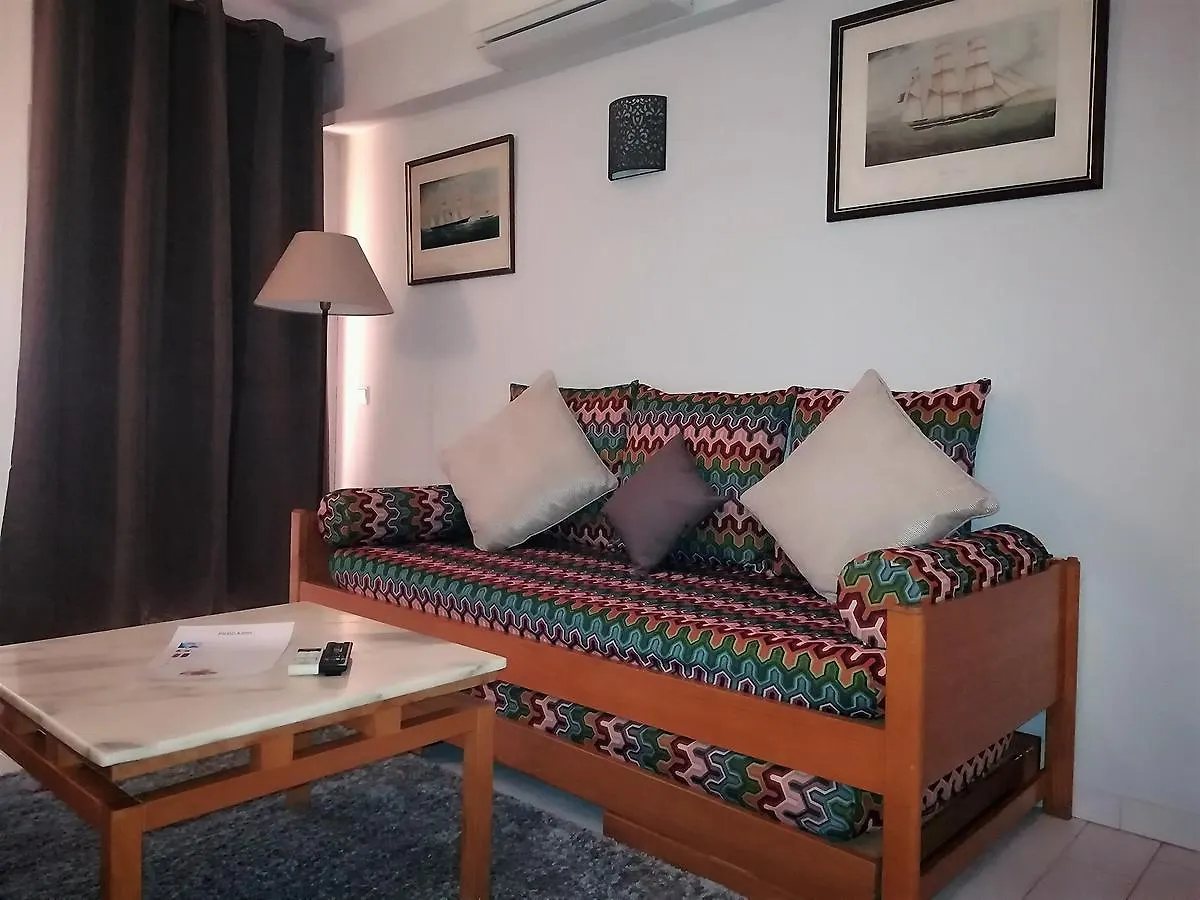 Apartamentos Turisticos Lindomar Armacao de Pera