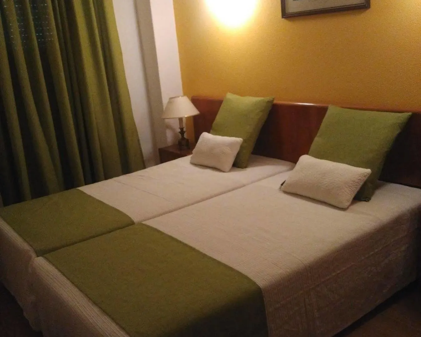 Apartamentos Turisticos Lindomar Armacao de Pera 3*,  Portugal
